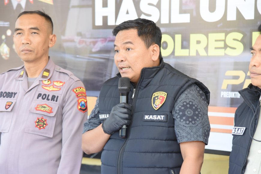 Polres Bondowoso Bekuk Dua Pelaku Penimbunan BBM Subsidi